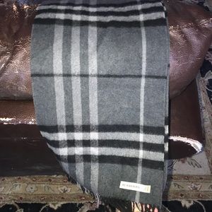 CharcoalBlack Heritage Check Cashmere Fringe Scarf